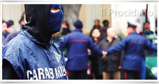 carabinieri blitz procida e1453475515949