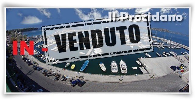 porto di procida invenduto