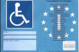 permesso parcheggio disabili fronte