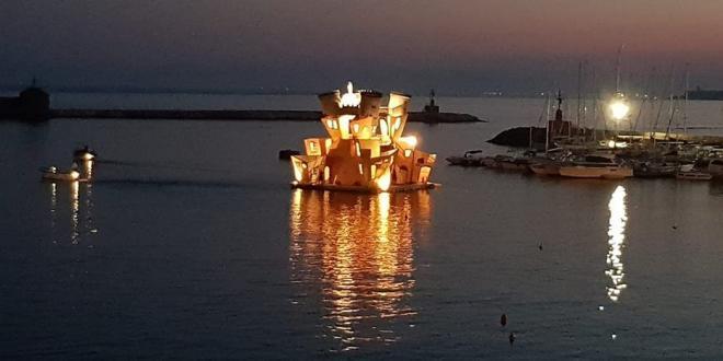 Barca di procida foto di Antonio Ciocchi