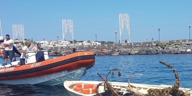 Guardia costiera recupero ancore