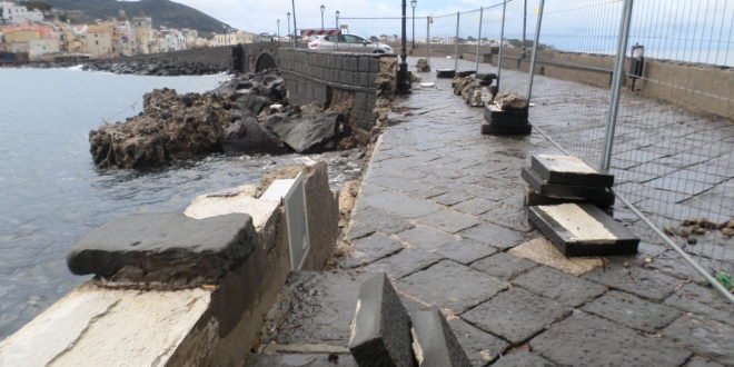 Strada Castello Aragonese e1558533260210